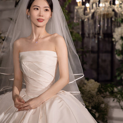 Women's Satin Tube Top Simple Elegant French Style Large Tail Elegant Wedding Dress