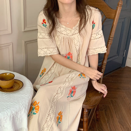 Design Sense Square Neck Lace Stitching Embroidery Flower Dress