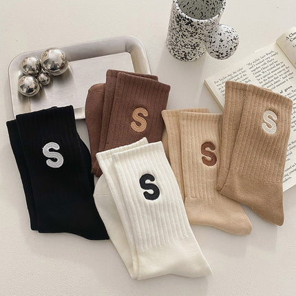 Women's Embroidered S-letter Cotton Sweat-absorbent Autumn And Winter Socks