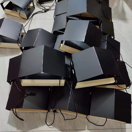 Outdoor Gardening Garden Decoration Hanging Bird Feeder