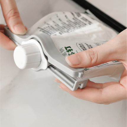 Kitchen Sealing Moisture-proof Food Package Sealing Clip Double Buckle