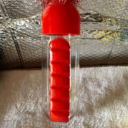 Water Bottle With Pillbox Plastic Drink Bottle With Medicine Pills Box Travel 7 Days Drug Organizer Drinking Container