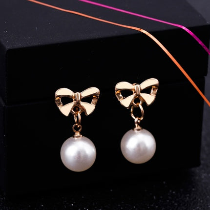Hypoallergenic Heart-shaped Zircon Earrings Women's Bow Pearl Earrings