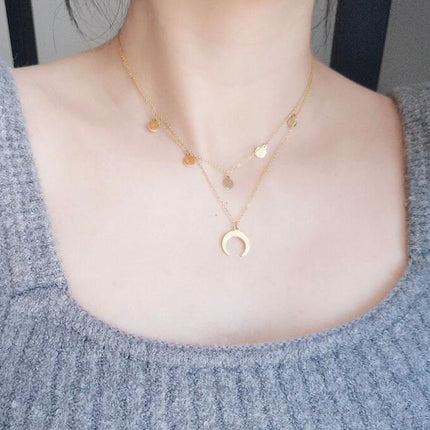 Asterism Round Round Plate Inverted Crescent Moon Necklace