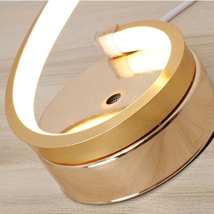 Table lamp