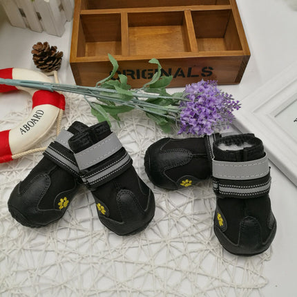 Pet shoes wear dog shoes