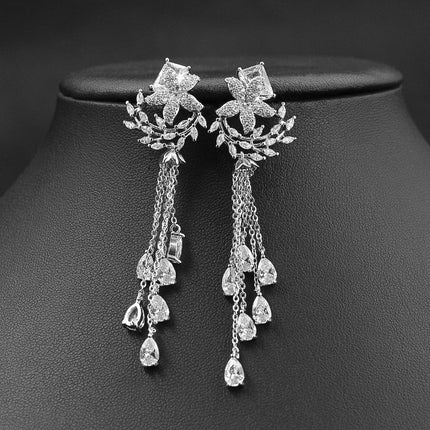 Vintage Emerald Green Gemstone Stud Earrings Luxury Long Earrings