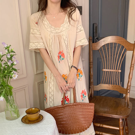 Design Sense Square Neck Lace Stitching Embroidery Flower Dress