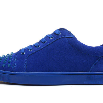 Low-cut frosted-toe spiked sneakers