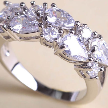 European And American Luxury Stylish Water Drop Color Zircon Ring