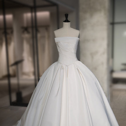 Women's Satin Tube Top Simple Elegant French Style Large Tail Elegant Wedding Dress