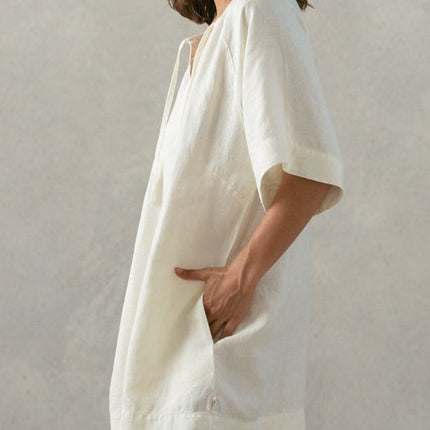 Women's Fashionable Elegant Cotton And Linen V-neck Lace-up Dress