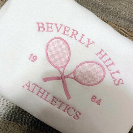 Women's American Retro Tennis Club Embroidery Artistic Round Neck Sweater