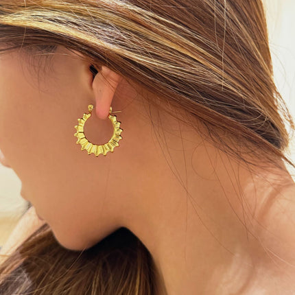 18K Real Gold Plated Titanium Steel Vintage Retro Gear Dancer Simple Earrings