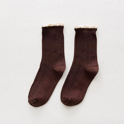Sweat-absorbent Breathable Preppy Style Lace Mid-calf Socks