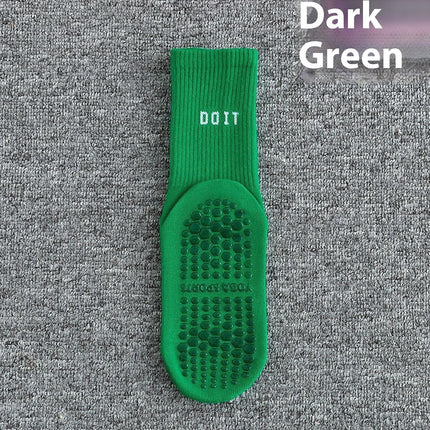 Women's Fitness Women's Socks Trendy Letter Mid-calf Yoga Socks Simple Non-slip Sweat-absorbent Breathable