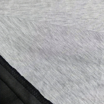 A Novel And Cool Top For Men To Wear Outdoors In Summer, Featuring A 3D Digital Shattered Skull Pattern And A Round Neck Short Sleeved T-shirt