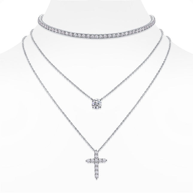 Ingebed met topgehalte-moissaniet, sluit hierdie luukse en modieuse minimalistiese juwelierswarestel 'n halssnoerhanger, 'n nekketting en S925 silwer, geëlektriseer met platinum, in.