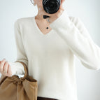White V Neck / L