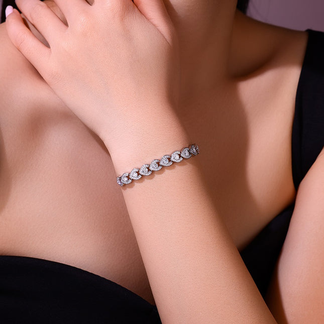 Gestel Met Topgehalte Moissaniet, Hierdie Luukse En Modieuse Ligluukse Neiging Juweliersware Silwer Armband Is Gemaak Van S925 Silwer Elektroplateer Met Platinum