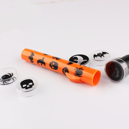 Pumpkin Skull Flashlight