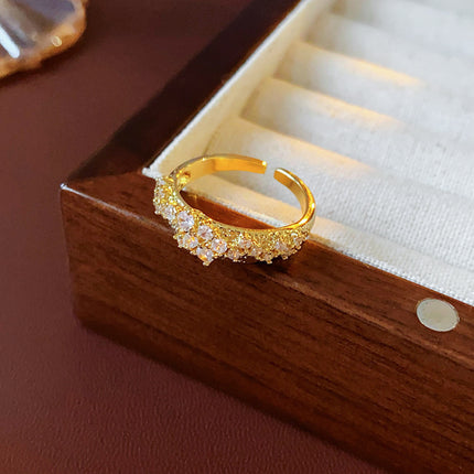 Real Gold Electroplated Diamond Flower Pattern Retro Temperament Index Finger Ring