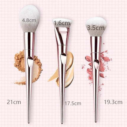 Makeup brush