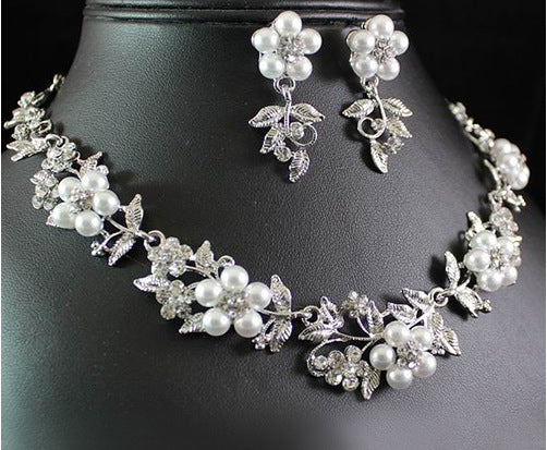 Legering bruidmouketting, blaarpêrelhalssnoer, oorring, Koreaanse trourok, tweestukstel, pêrelblaarkettingset