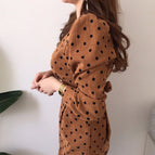 Brown / L