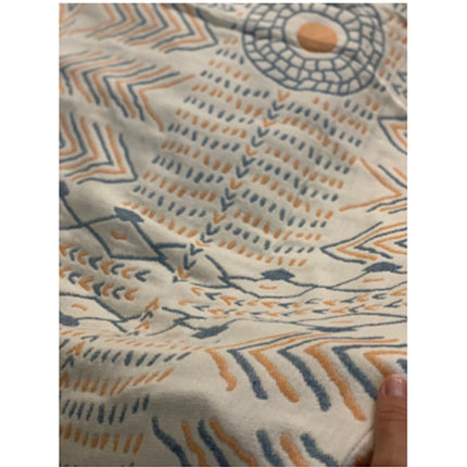 Four-layer Gauze Towel and Sofa Cushion all Inclusive