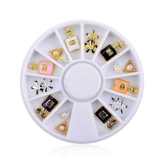 1 Wiel 3D Charm Legering Rhinestones Naelkunsversierings Parfuum Bottel Strik Blomme Driehoek DIY Naeljuweliersware Benodigdhede