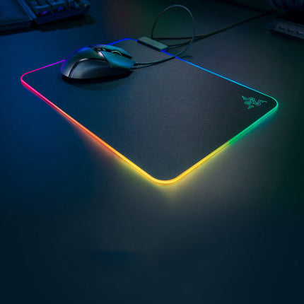 Razer Firefly Hard V2 RGB Game Mouse Pad Can Customize The Built-in Cable Non Slip Rubber Base