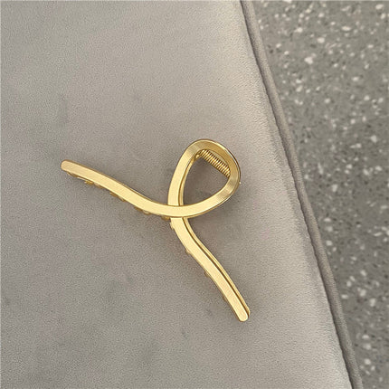 Hair Clip On The Back Of The Head With Metal Clip