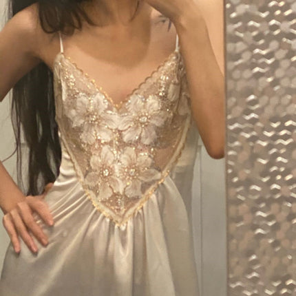 High-end Atmospheric Silk Sling Strap Temperament French Light Luxury Dress