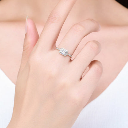 Silwer, Europa En Amerika Lig Luukse Party Mode Hand Dekorasie Reghoekige Inleg Zircon Ring Vroue Amazon Warm Verkoop Toebehore