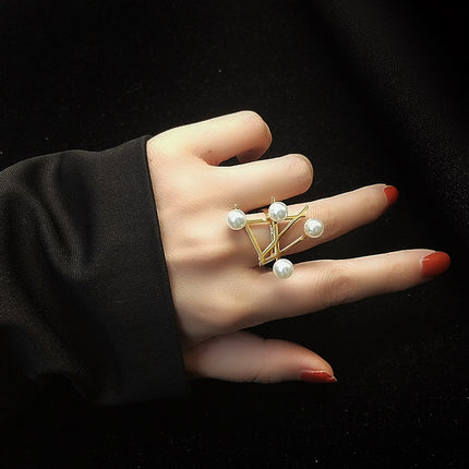 Kruis Simbool Tydskrifstyl Pêrel Mode Ring