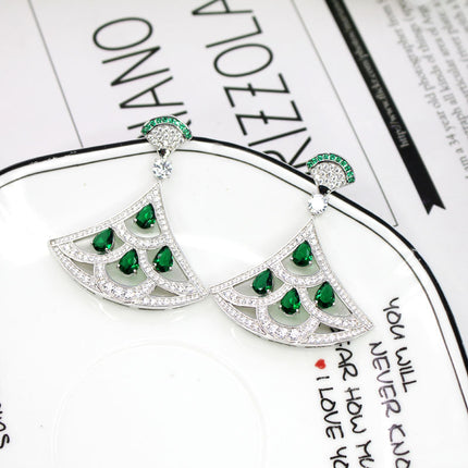 Nuwe Produk Groen Sirkoon Waaiervormige Oorbelle Met Vergulde Diamante