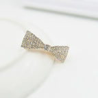 Long bow tie