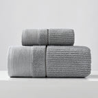 Vertikale Grys / 1 Badhanddoek En 2 Handdoeke