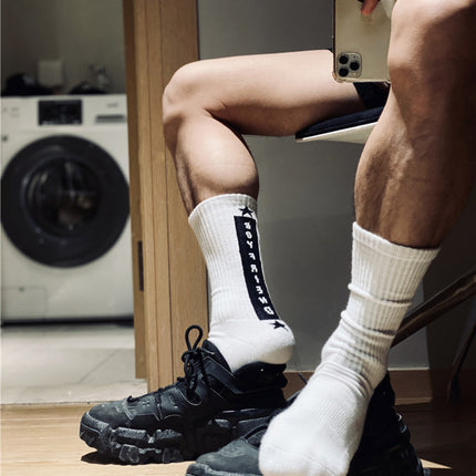 Extra Thick Fluffy Loop Sports Stockings Black And White Personalized Alphabet Trendy Sock