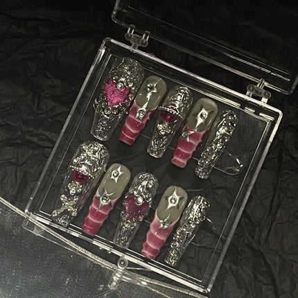 Cat's Eye Love Crocodile Pattern Hand-worn Armor