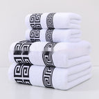 Wit / 1 Handdoek En 1 Badhanddoek