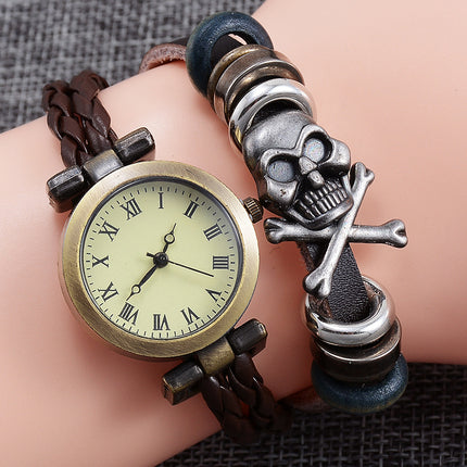 Ouerwetse Handgemaakte Armbandhorlosie Vroue se Mode-draai