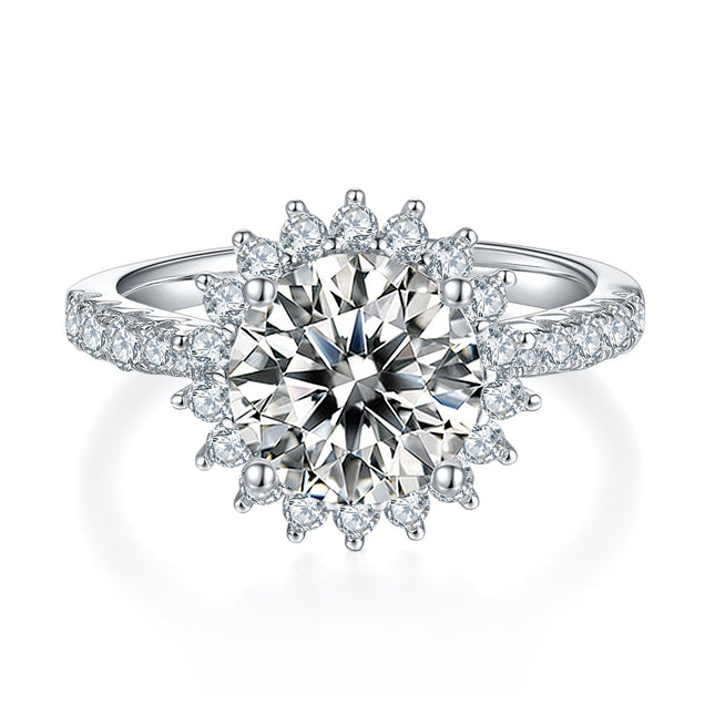 'n Luukse en Modevolle Ligte Luukse Juweliersware S925 Silwer Ring van 3 karaat, Geset Met Topgehalte Moissanite, Geplateer Met Platinum