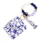 11 Blue And White Porcelain / 23 × 09 × 10