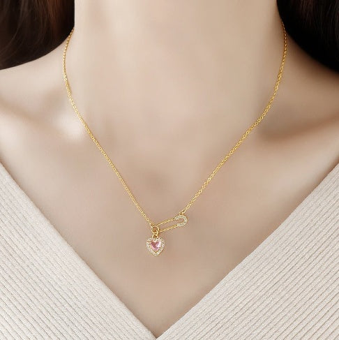 Rhinestone Heart-shaped Pin Necklace Special-interest Design Exquisite High-grade Light Luxury Clavicle Chain