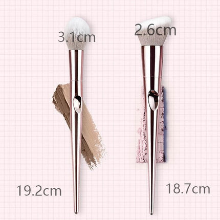 Makeup brush