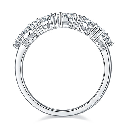 A Luxurious And Fashionable Light Luxury Jewelry Silver Ring Set With Top-quality Moissanite, S925 Silver Plated With Platinum