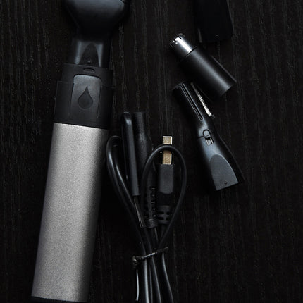 Rechargeable razor