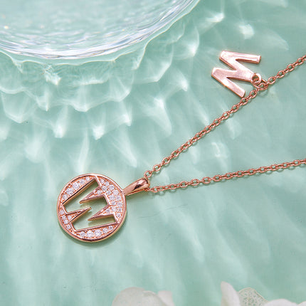 Een Van Die 26 Letters, W, Is Versier Met Topgehalte Moissanite, 'n Luukse En Modieuse Ligte Luukse Trend Juweel Silwer Halssnoer Hanger, S925 Silwer Elektroplaat Rose Goud